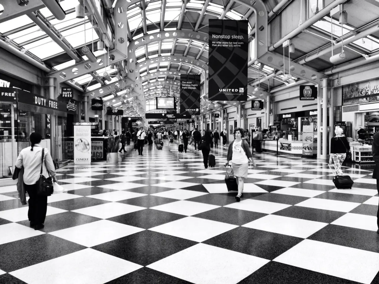 Algarve farewell, work here we come: Portuguese vacationers bid adieu to the Algarve as they head...