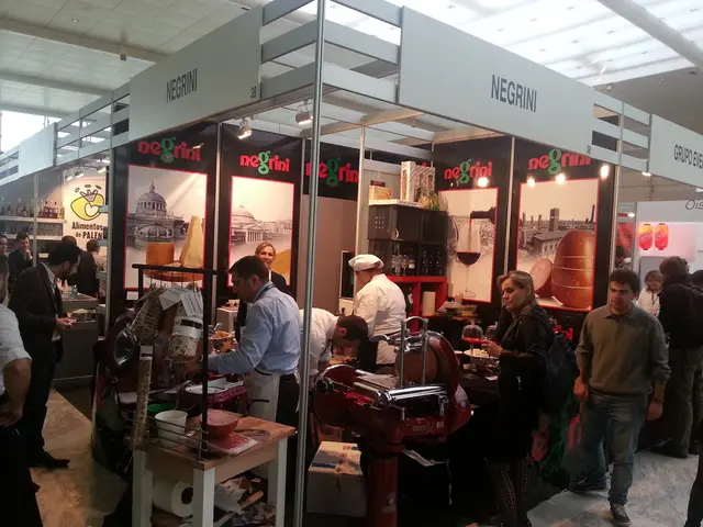 "Public Affection: Insights from Globetrotters on Faux Pas to Evade by Travelers"