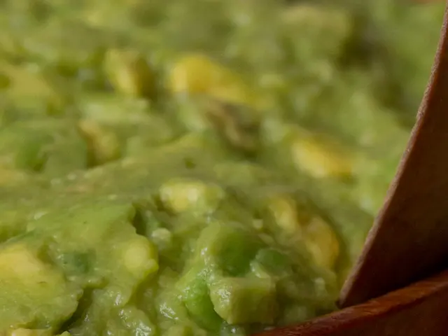 Throat irritation: Causes, remedies, and additional information