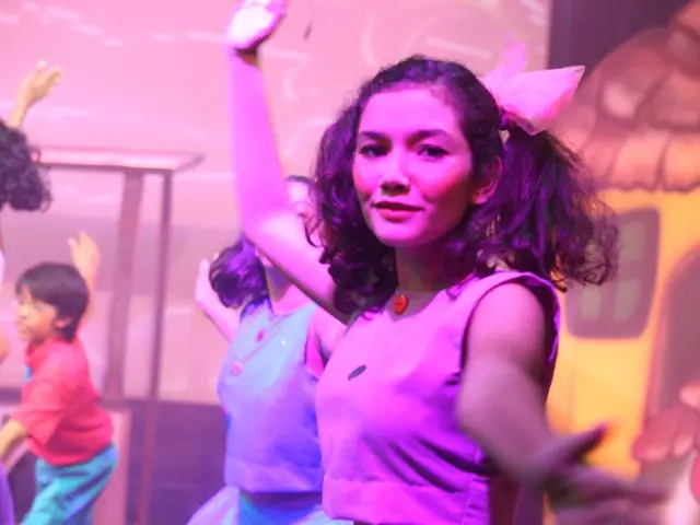 "Bringing Creative Concepts to Fruition"