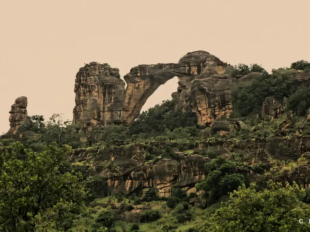 Unique Outdoor Escapade in Idaho: A Must-Experience Challenge for Hiking and Climbing Enthusiasts