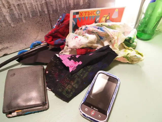 Affordable Travel Accessories, Crafted by Brilliance: 14 Items Now Available at Reduced Prices