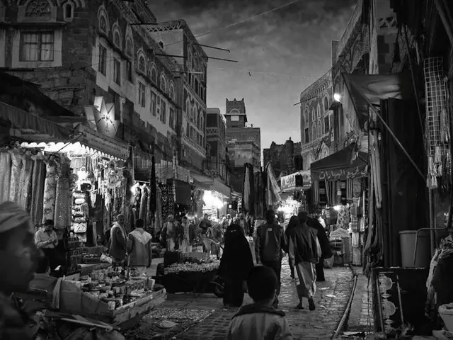 Summer Fashion Pop-Up Hotspots: Discover Eight Must-Visit Locations, Including Capri, Monte-Carlo,...