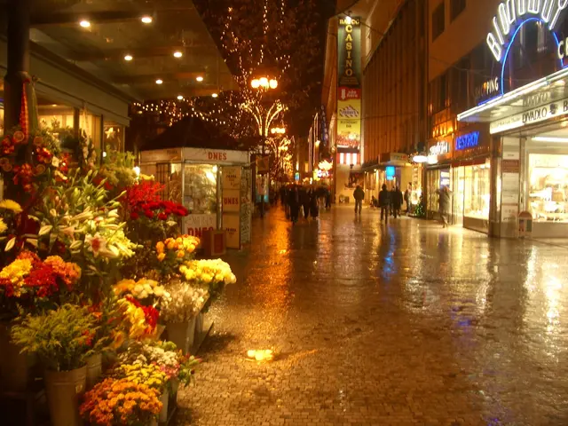 Urban verses resound in the thoroughfares