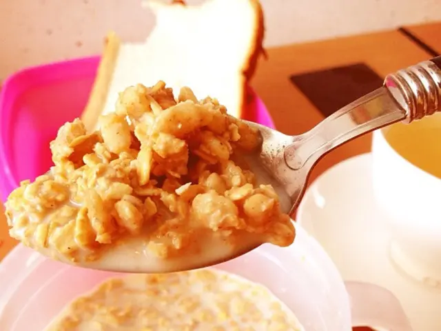 French Dictionary Teens Confront Backlash for Listing Congolese Banana Leaf Dish