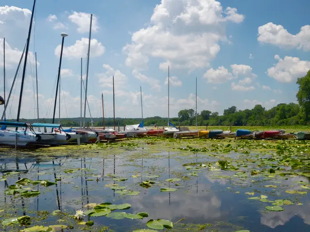 Exploration of Time and Distance in Indonesia's Archipelago Voyage